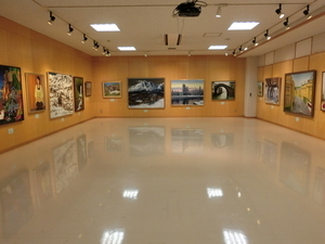 美術家協会会員作品展　絵画部